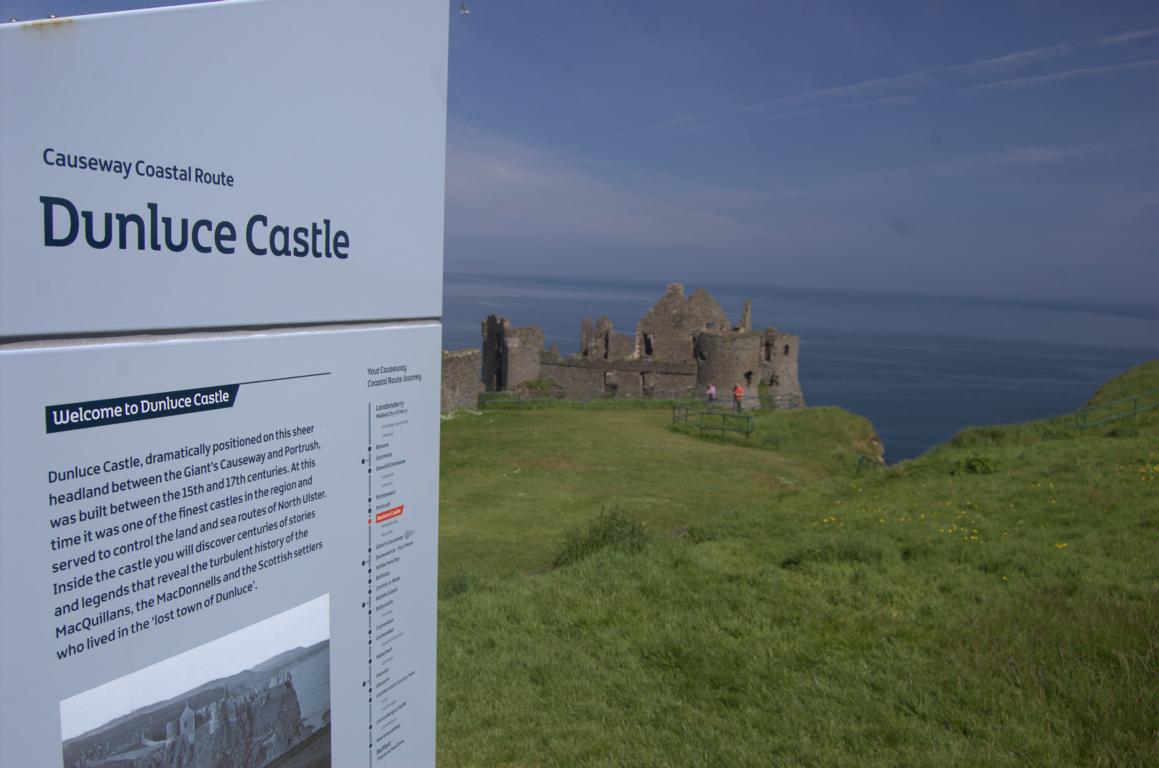 Die Ruine von Dunluce Castle Die Ruine von Dunluce Castle
