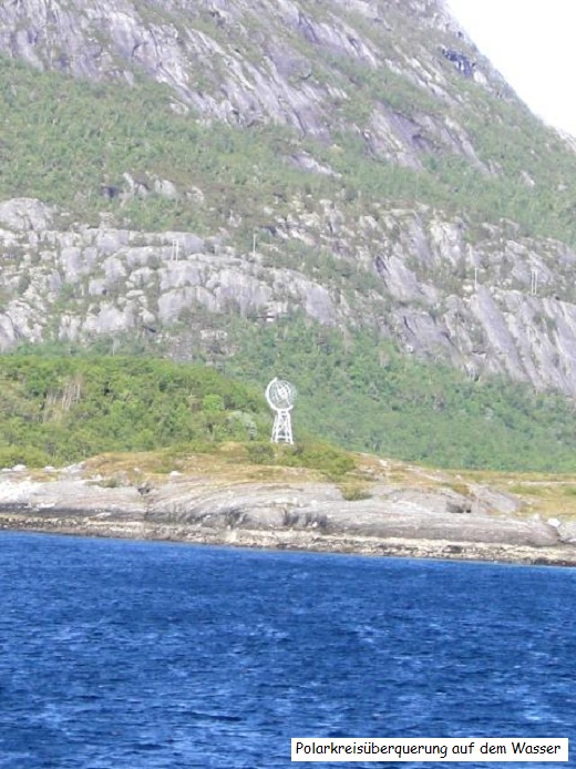 Polarkreisüberquerung auf dem Wasser