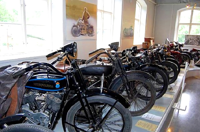 Im Husqvarna-Museum Im Husqvarna-Museum