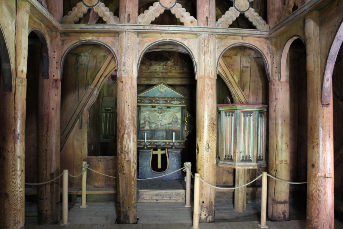 Altar und Kanzel Borgund