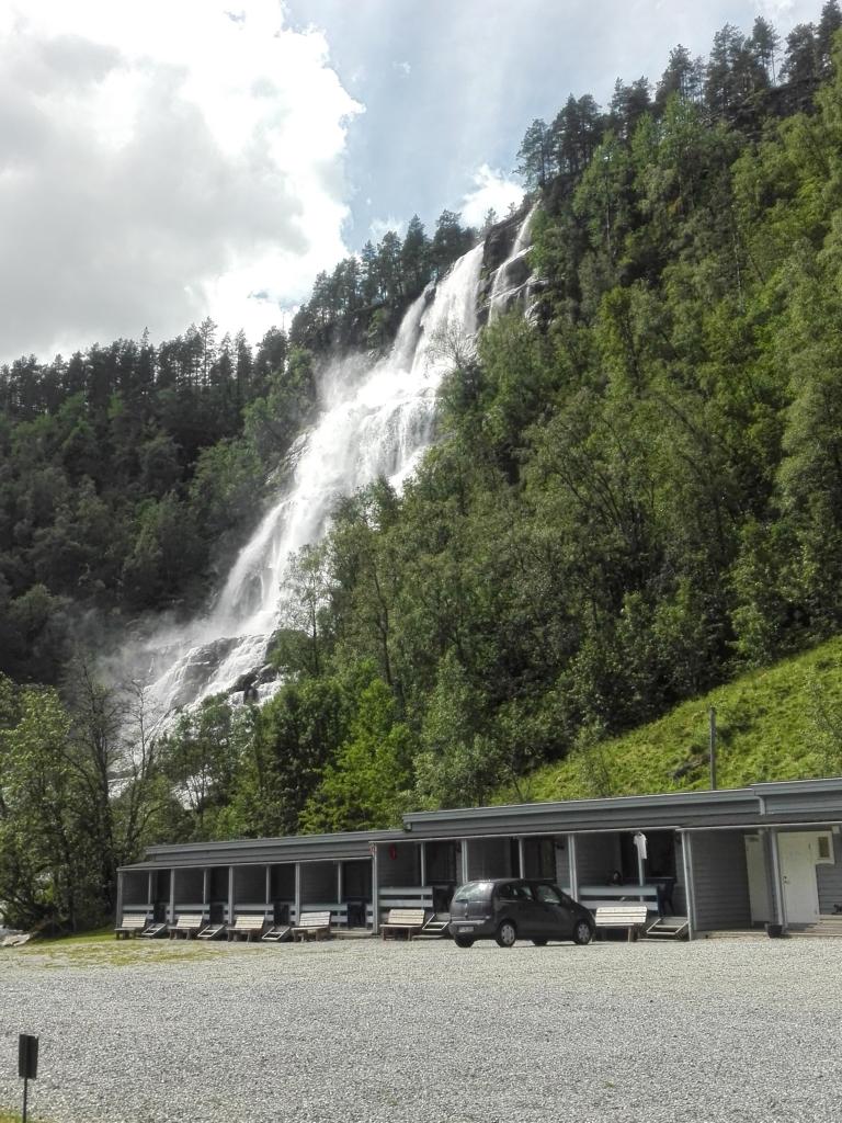 Der Tvindefossen in Südnorwegen