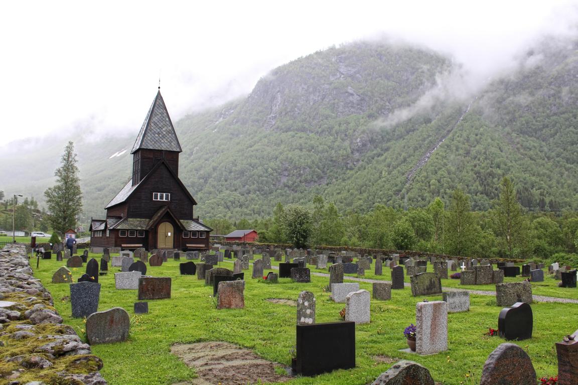 Stabkirche Röldal im Süden von Norwegen