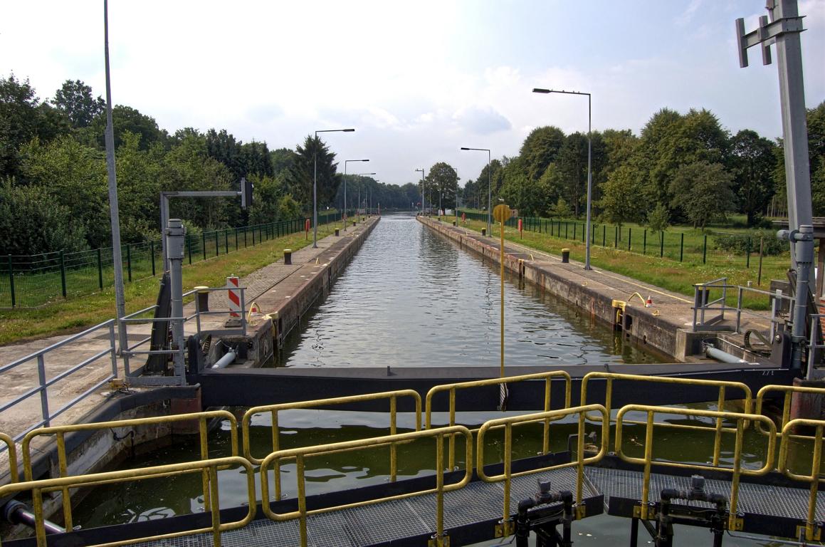 An der Schleuse Hesselte An der Schleuse Hesselte