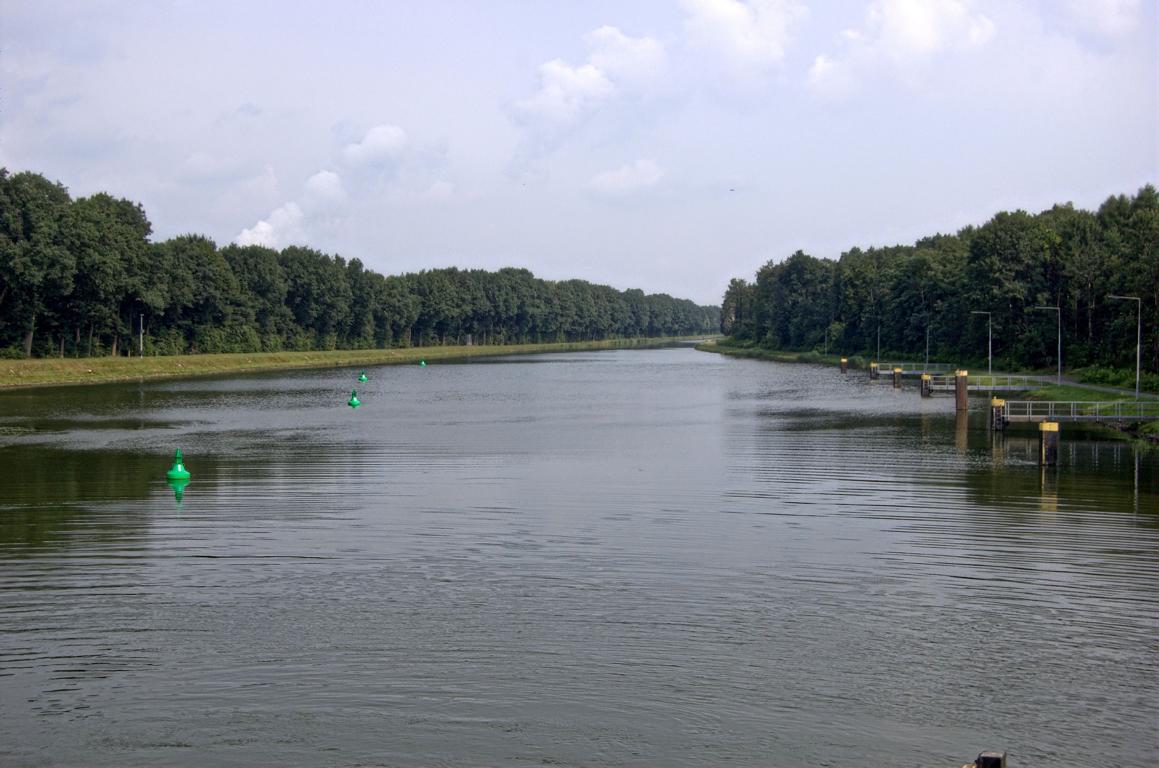 An der Schleuse Hesselte An der Schleuse Hesselte