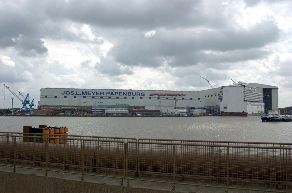 Die Meyer Werft in Papenburg Die Meyer Werft in Papenburg
