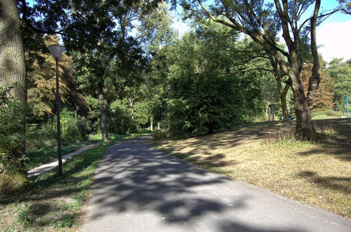 Durch den Fredenbaumpark Durch den Fredenbaumpark