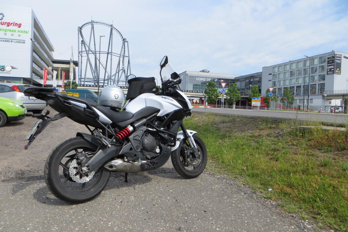 Am Nürburgring Am Nürburgring