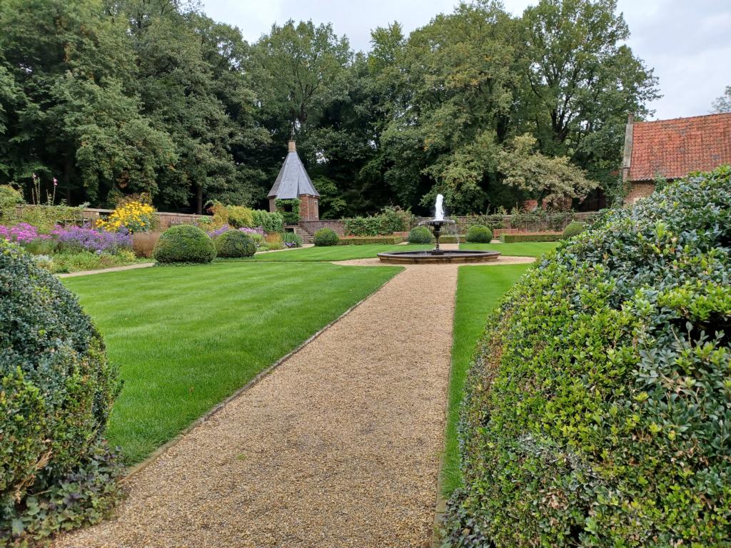 Im Garten von Haus Welbergen