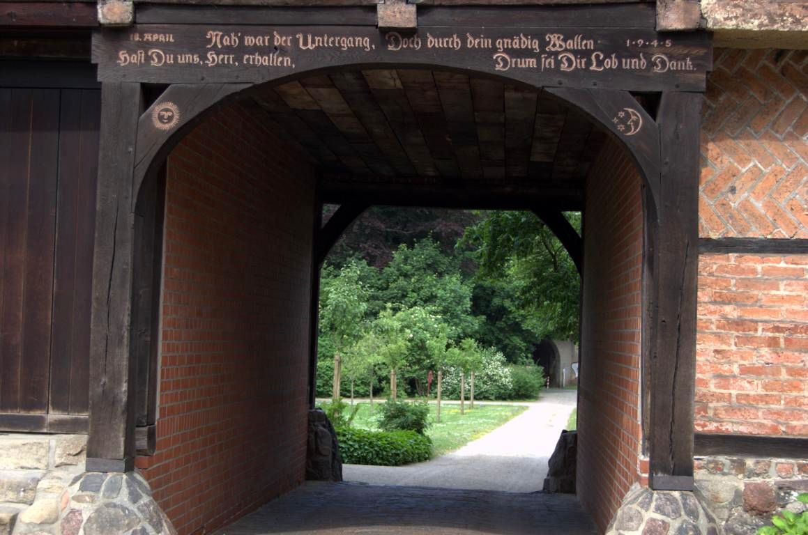 Eingang zum Klosterhof Lüne Eingang zum Klosterhof Lüne