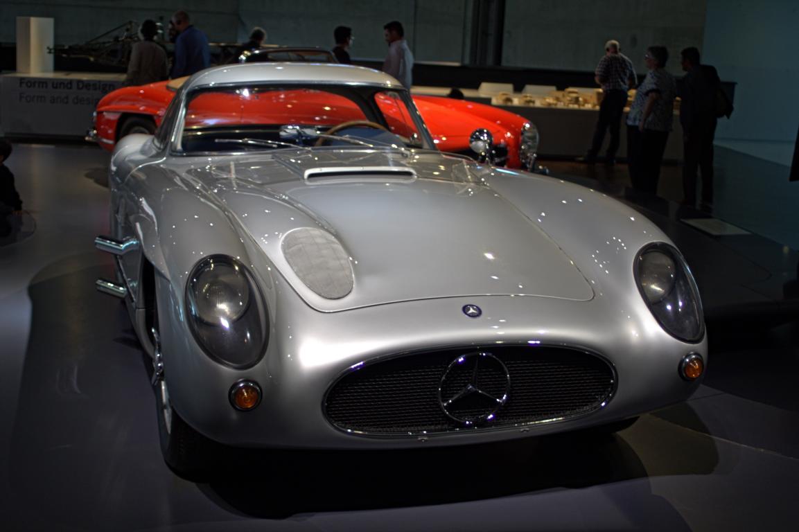 Das Uhlenhaut-Coupé im Mercedes-Benz Museum Das Uhlenhaut-Coupé im Mercedes-Benz Museum