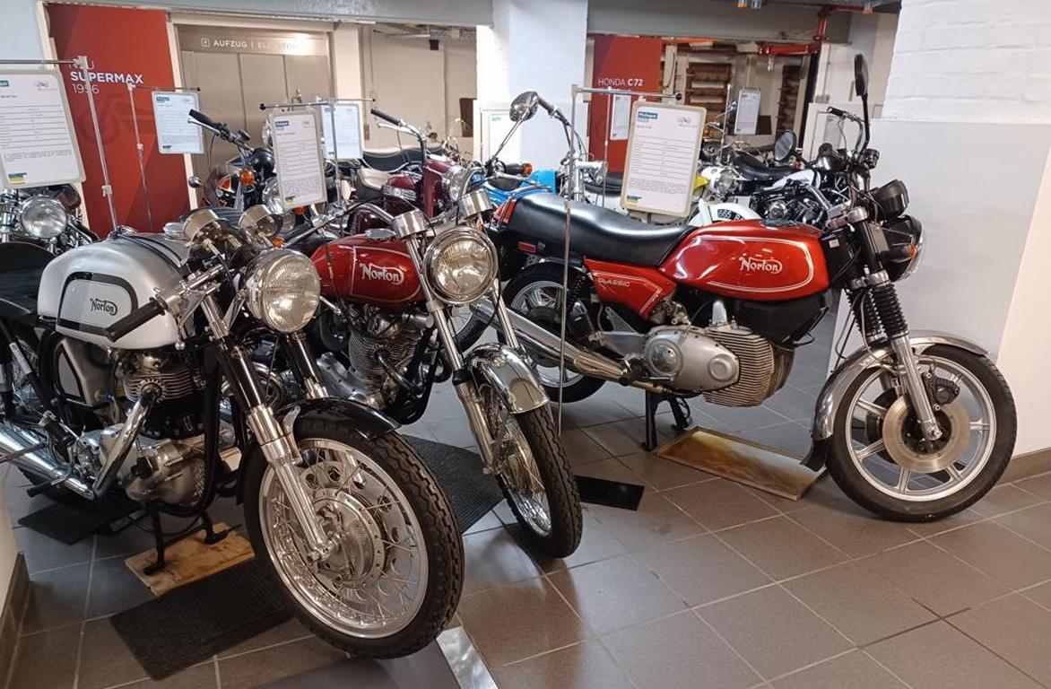 Im PS.Speicher Einbeck, Depot Motorrad