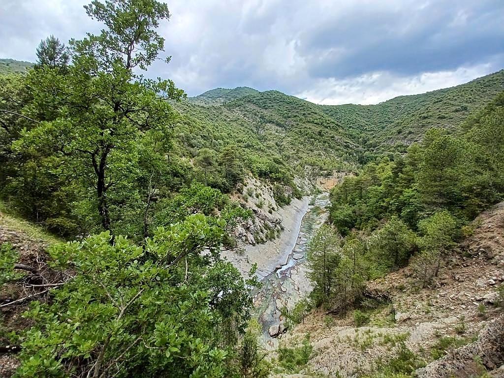 Wir fahren durch die Anisclo-Schlucht