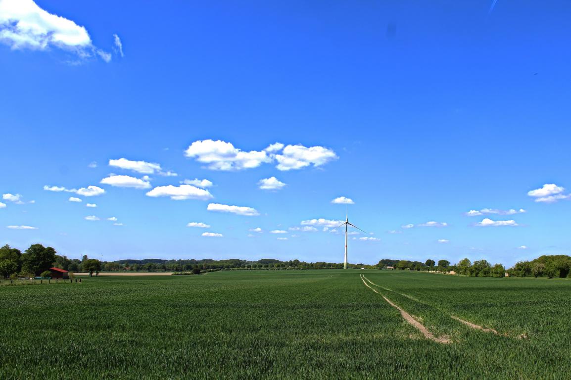 Auf dem Rundwanderweg R14