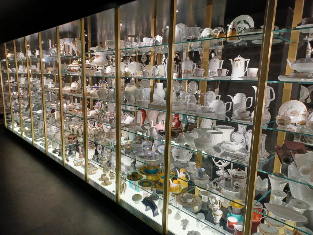 Ausstellung in der Porzellanmanufaktur Fürstenberg Ausstellung in der Porzellanmanufaktur Fürstenberg