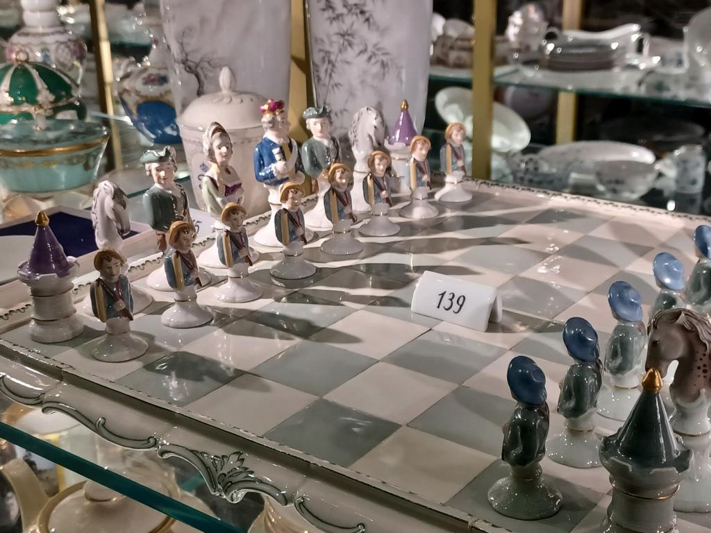 Ausstellung in der Porzellanmanufaktur Fürstenberg Ausstellung in der Porzellanmanufaktur Fürstenberg