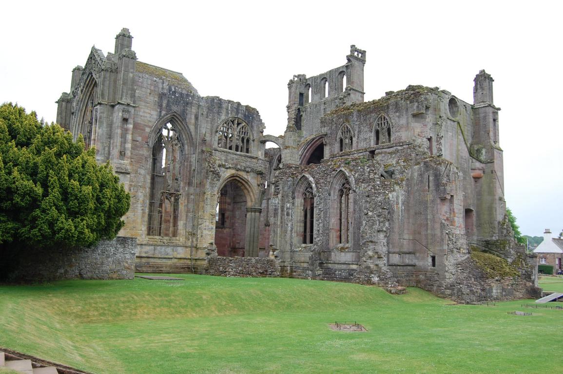 Die Ruine von Melrose Abbey