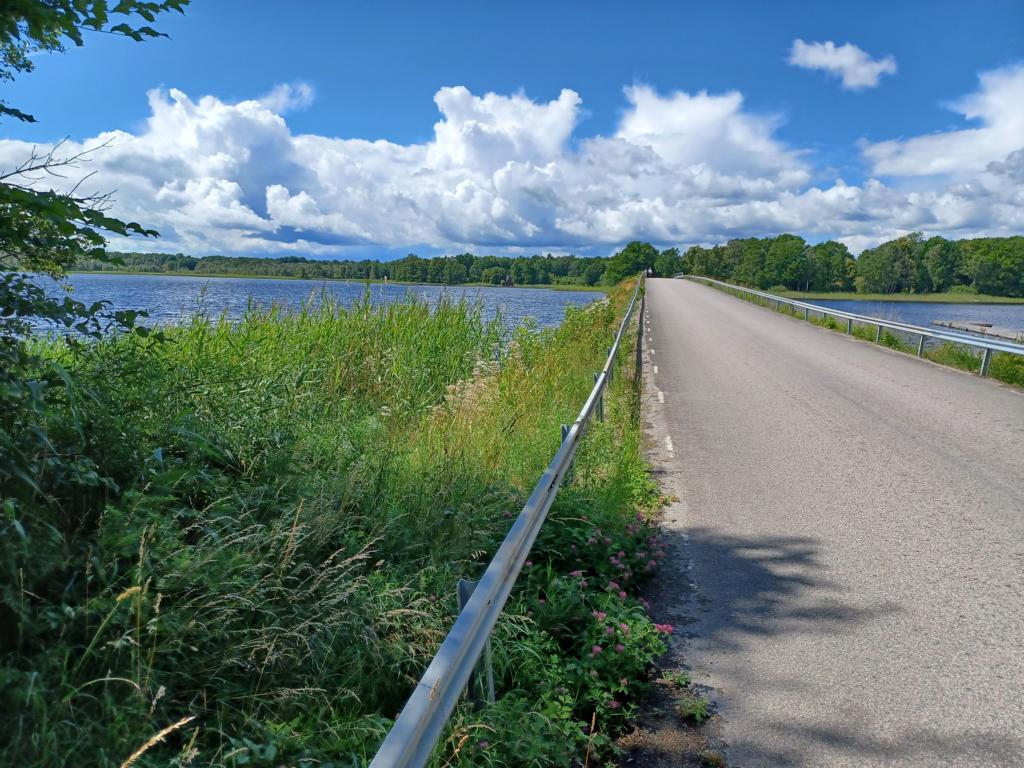 Viel Wasser in Åsnen